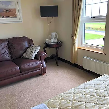 Bed and Breakfast Seashore 4*